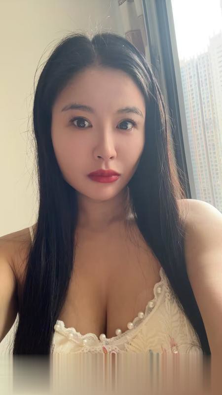 湖南-长沙迎宾路口大胸妹子体验-2.jpg