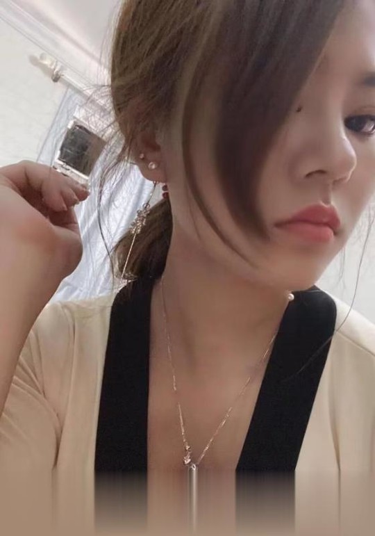 湖北-武汉张家湾晴晴小姐-1.jpg