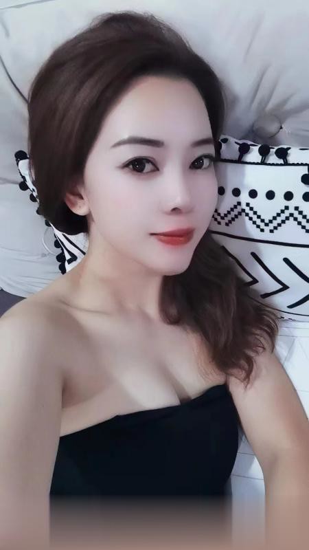 天津-和平性感可爱嫩妹-2.jpg