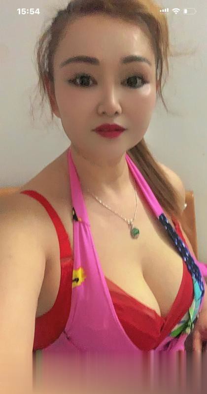 广东-广州越秀巨乳熟女-2.jpg